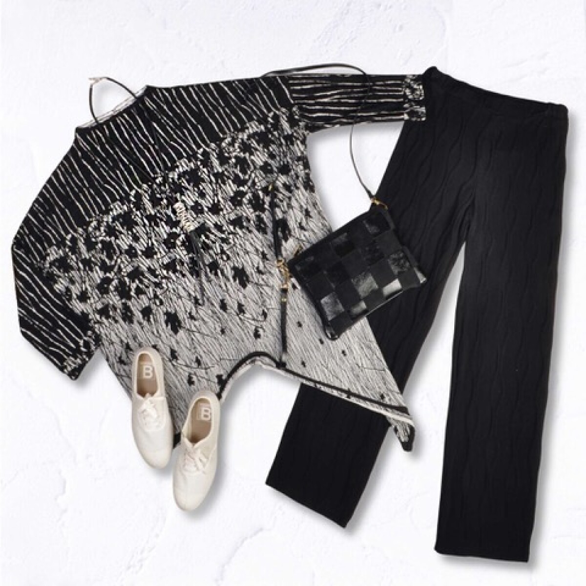 Nicci's Boutique | When the looks are this good, they're worth repeating!