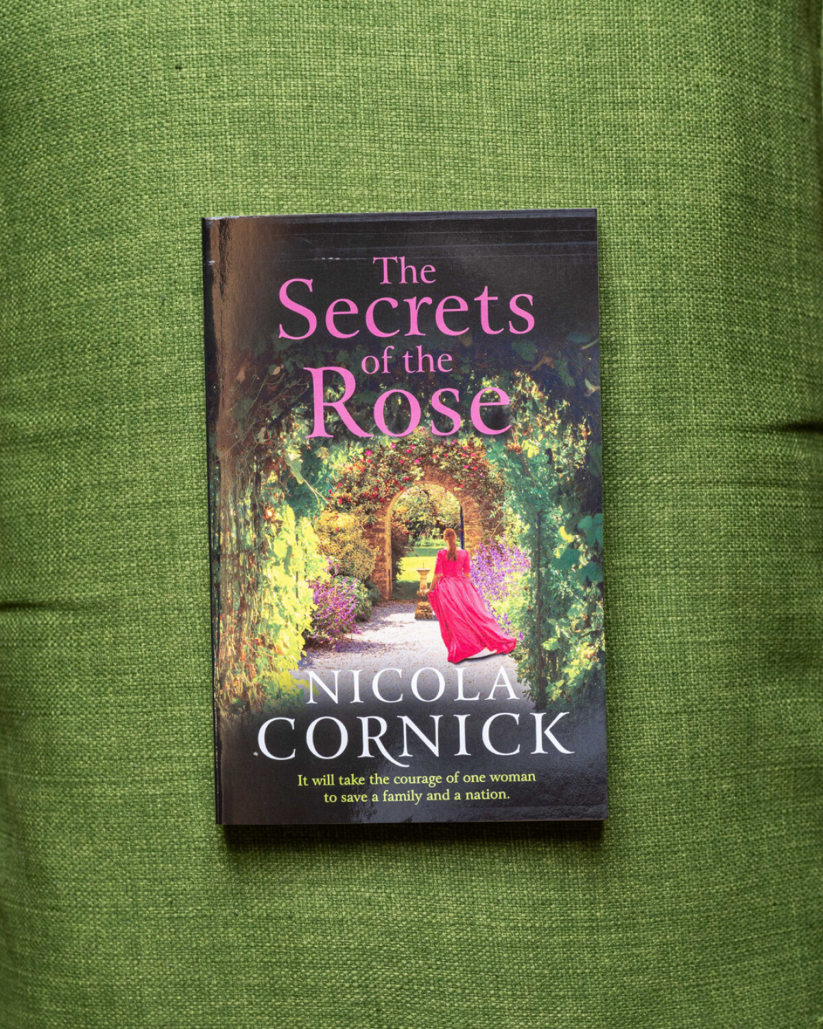 Exclusive Books | Adult Multibuys